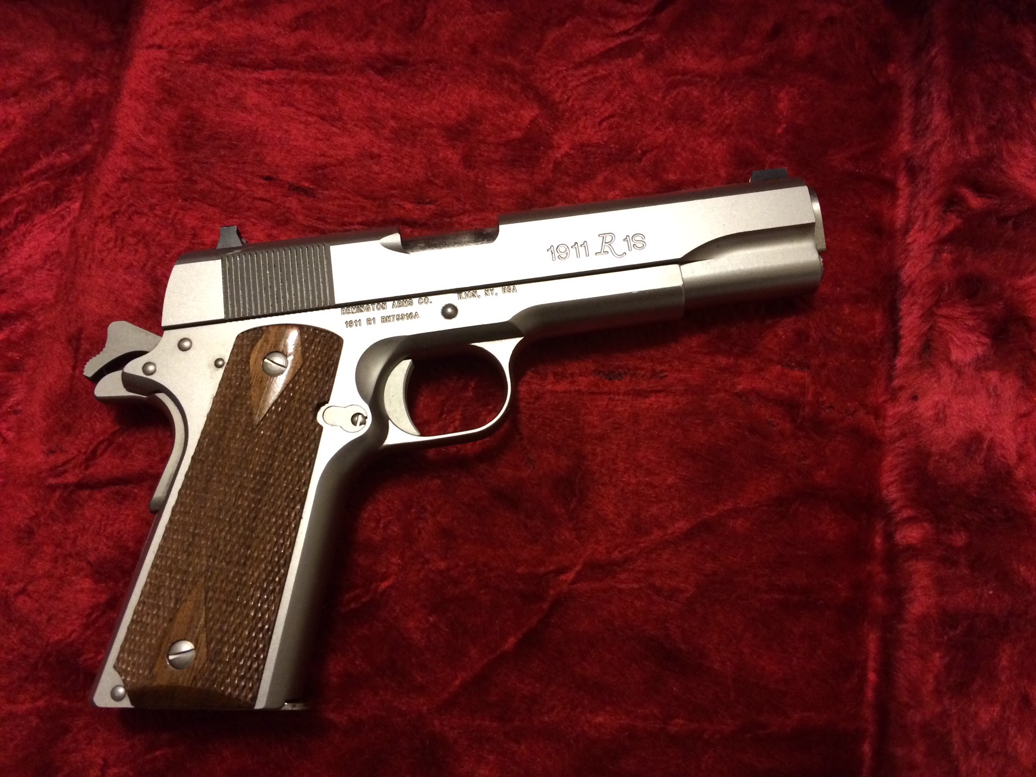 Remington 1911 R1 2