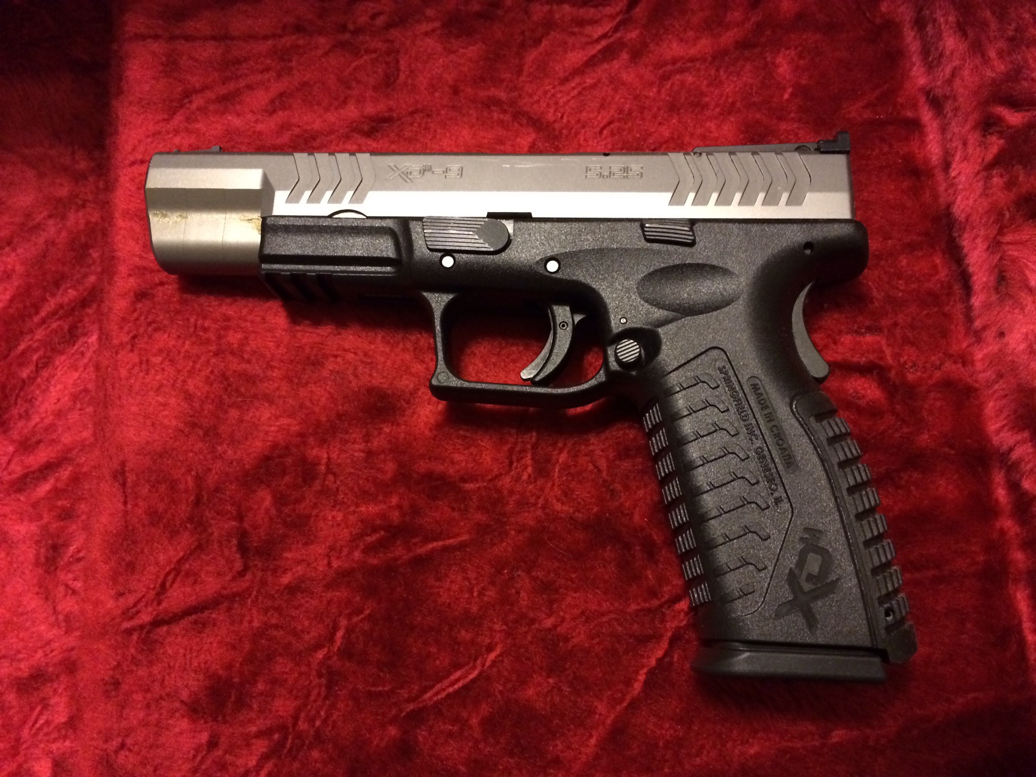 Springfield XDm 9mm 1